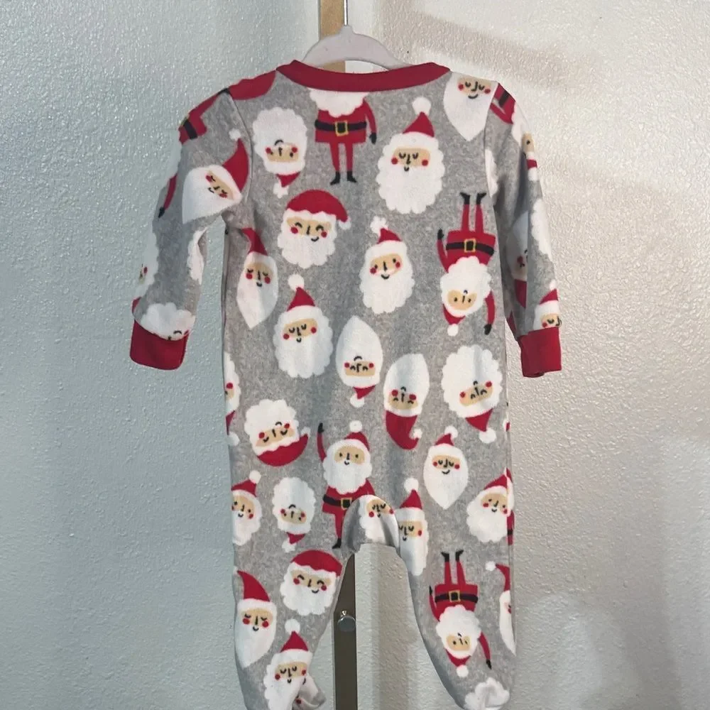 Christmas-Santa Print and present- Baby Onesie - 6months